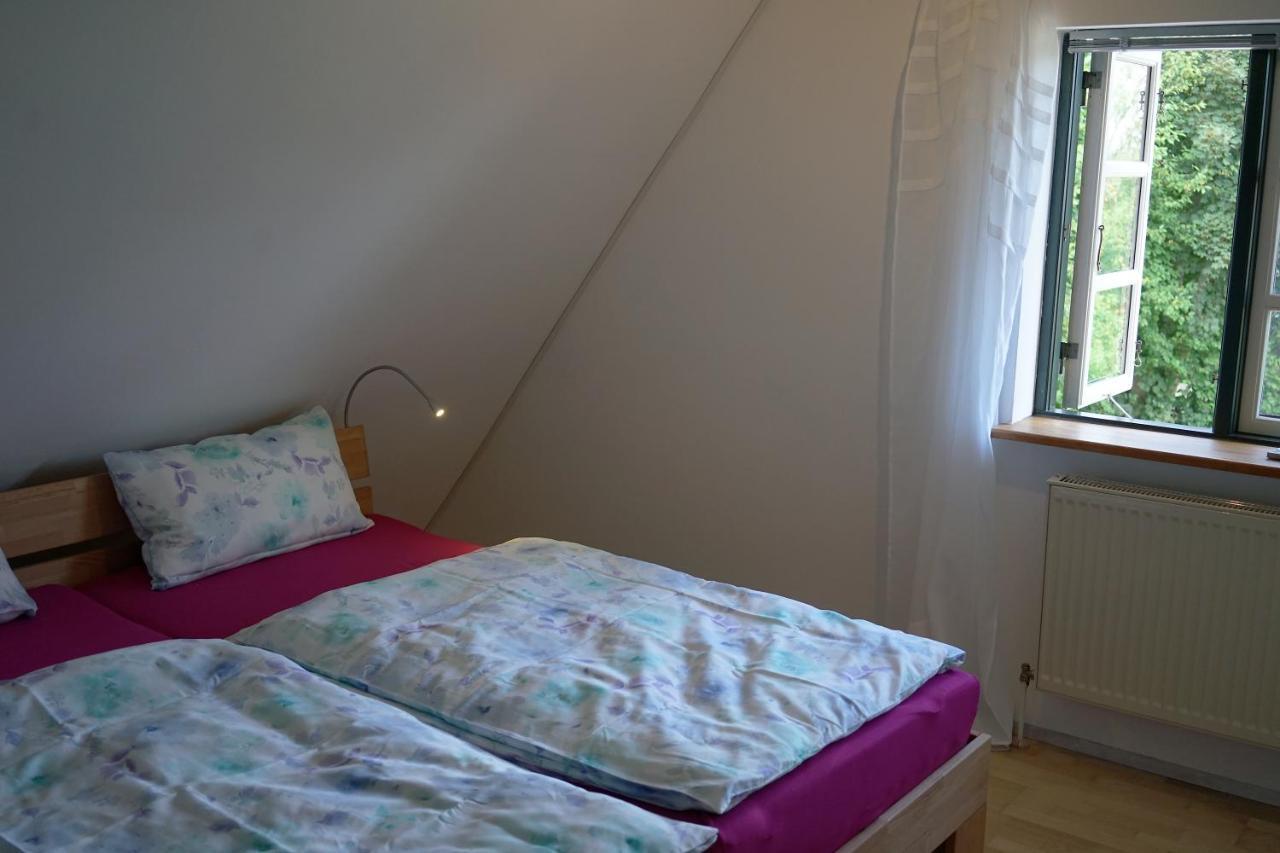 "Haus Auf Dem Berg" Apartment Westensee Luaran gambar