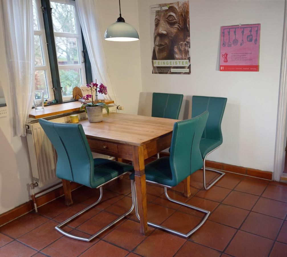 "Haus Auf Dem Berg" Apartment Westensee Luaran gambar